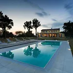Holiday home Elettra Marcheholiday By Interhome *