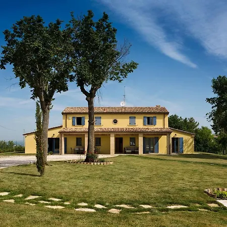 Elettra Marcheholiday By Interhome