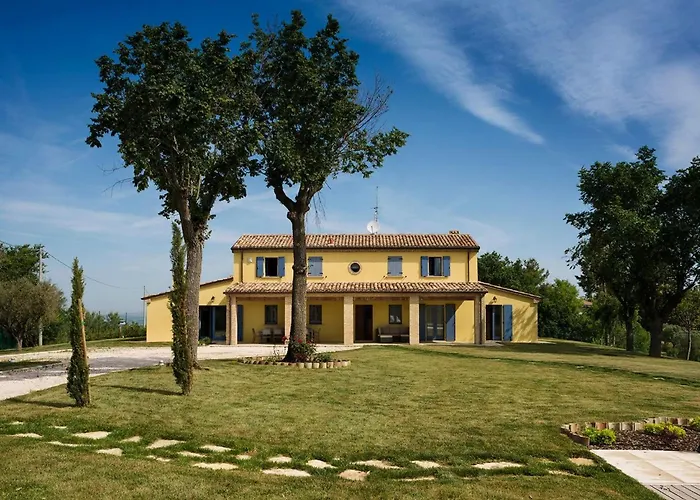 Elettra Marcheholiday By Interhome